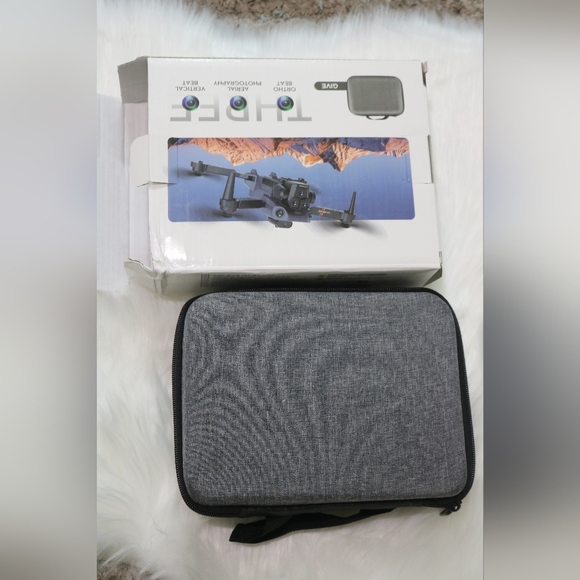 K6 MAX Quadcopter Drone, built-in electronic control triple cameras, Orange - Picture 6 of 6